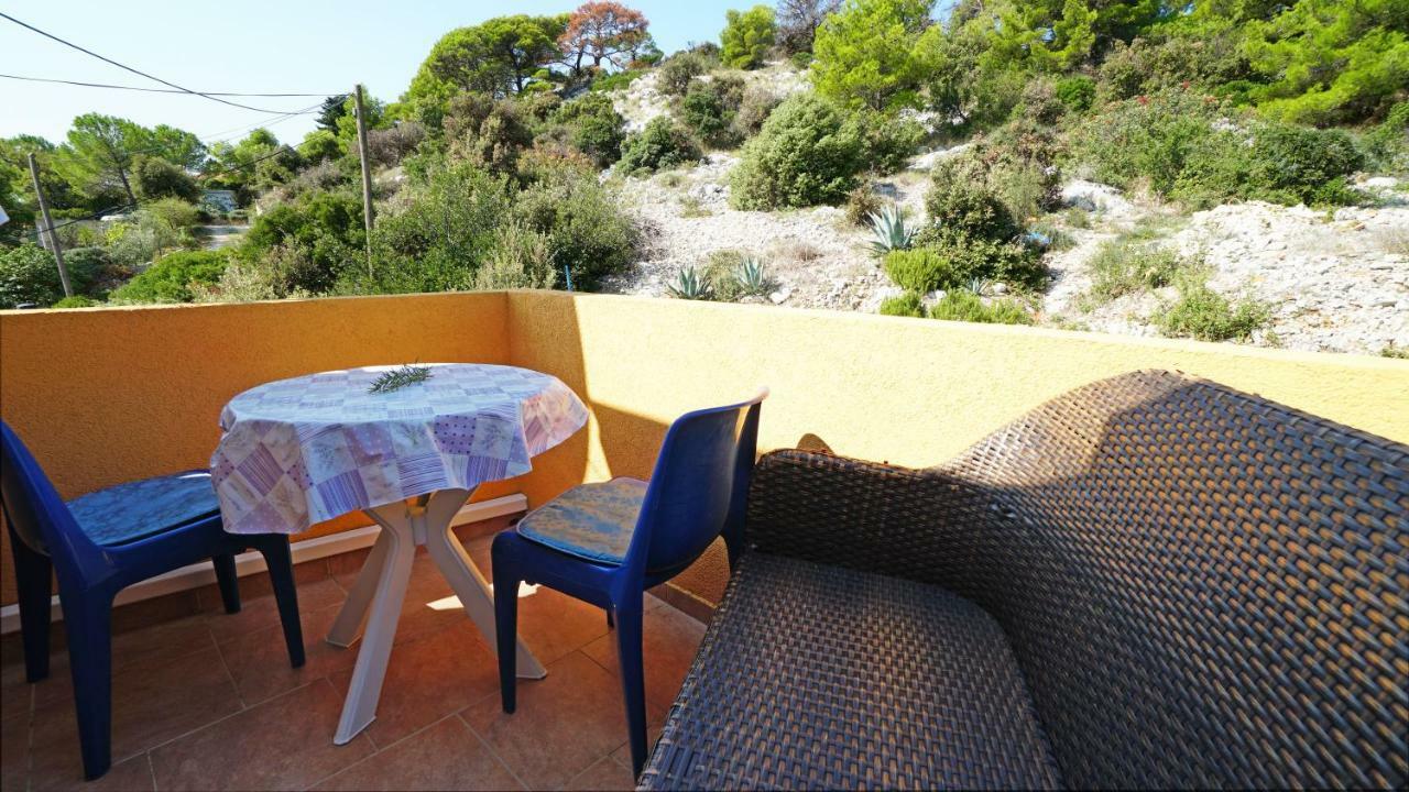 Guest House Sandra Tisno Buitenkant foto