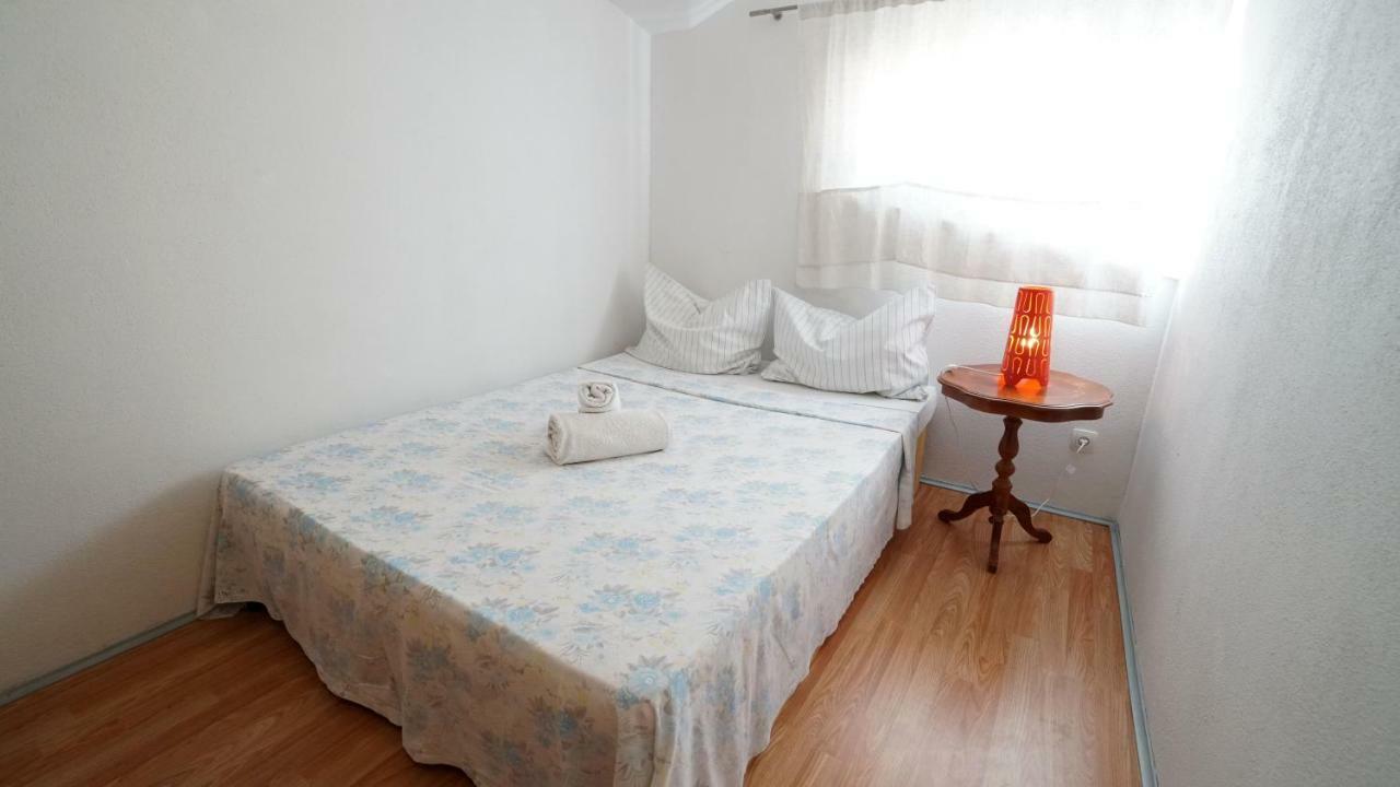 Guest House Sandra Tisno Buitenkant foto