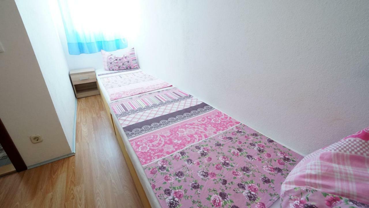 Guest House Sandra Tisno Buitenkant foto